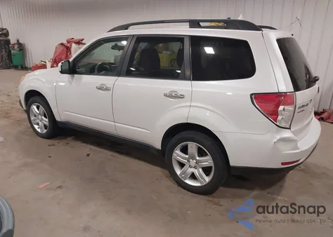 2010 Subaru Forester 2.5X Premium from USA, damaged, VIN JF2SH6CC5AG711388